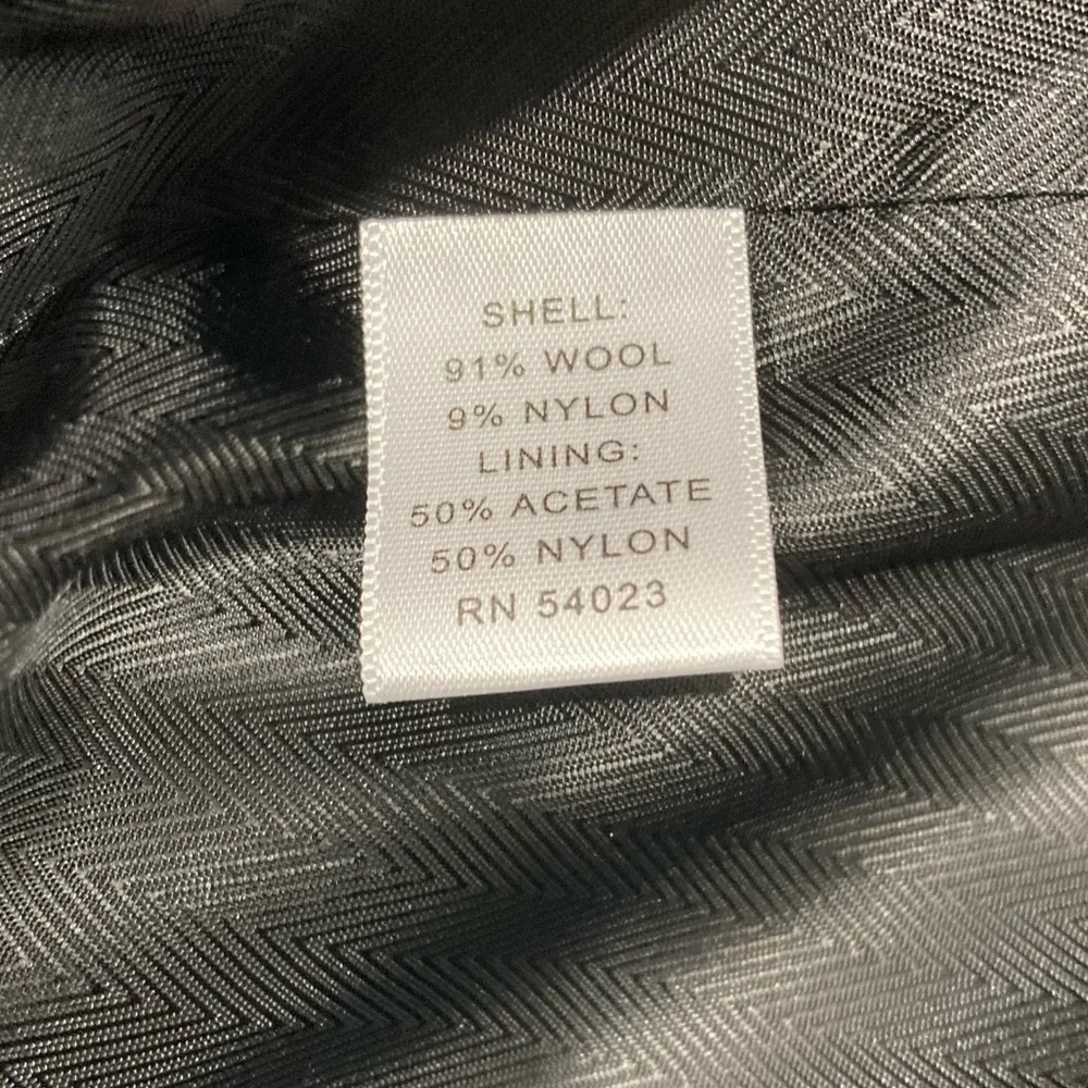 Banana Republic 
S black/ cream - Picture 6 of 10